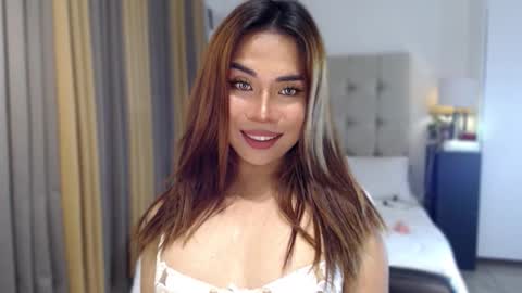 Queen Jess online show from 02-15-26, 08:24