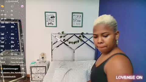 Snapshot of naughty_ebonyy chatting on 01-08-25, 02:57 SASHA online show from 01-08-25, 02:57