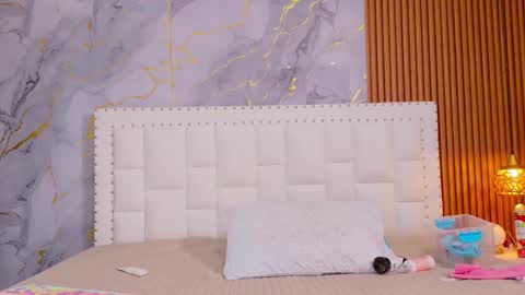 SASHA  online show from 11-29-25, 02:58