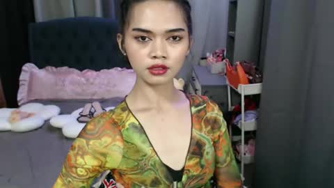 emma online show from 11-13-25, 06:34