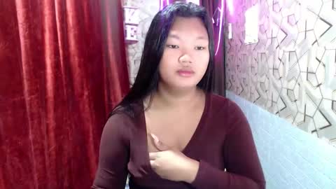 Snapshot of naughty_kate18 chatting on 04-22-26, 01:41 KATE online show from 04-22-26, 01:41