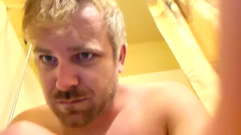 Snapshot of naughty_kinky1 chatting on 06-20-26, 04:21 Naughty kinky1 online show from 06-20-26, 04:21