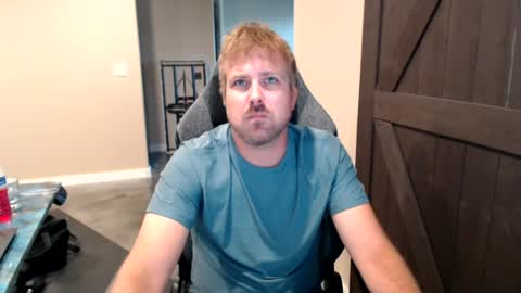 Snapshot of naughty_kinky1 chatting on 08-04-26, 04:20 Naughty kinky1 online show from 08-04-26, 04:20