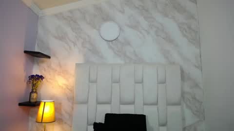 Snapshot of naughty_kittenm chatting on 02-07-25, 10:19 Kitten online show from 02-07-25, 10:19