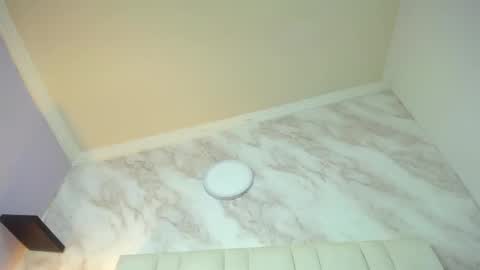 Snapshot of naughty_kittenm chatting on 02-11-25, 04:46 Kitten online show from 02-11-25, 04:46