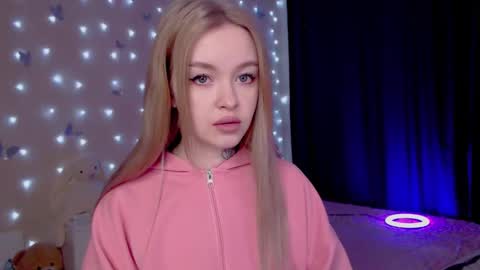 Mable online show from 03-03-26, 01:56