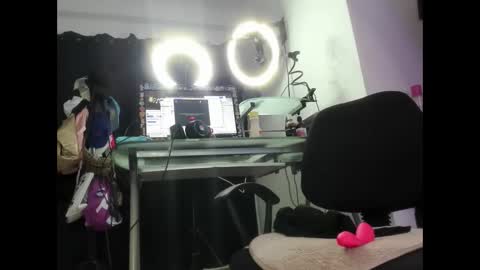 Alicia online show from 04-11-26, 11:53