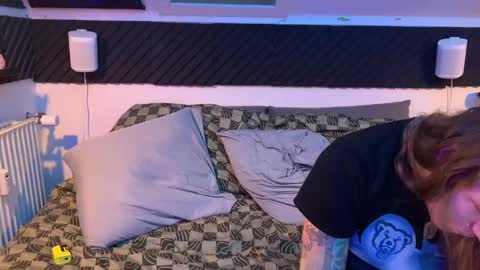 Freyja and Baldur online show from 02-23-25, 01:02