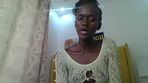 Snapshot of naughty_sandrah chatting on 01-10-25, 11:22 naughty_sandrah online show from 01-10-25, 11:22
