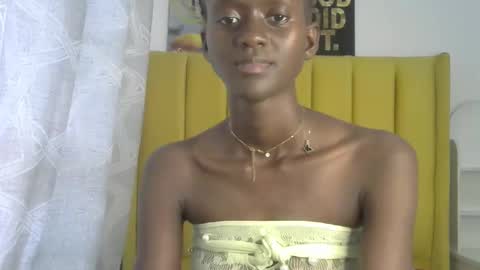 Snapshot of naughty_sandrah chatting on 01-11-25, 12:29 naughty_sandrah online show from 01-11-25, 12:29