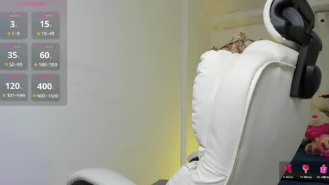 Lau    online show from 04-28-26, 02:27