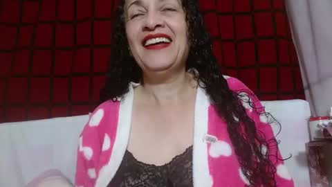 Snapshot of naughty_tita chatting on 07-15-26, 09:58 Tita Madurita online show from 07-15-26, 09:58