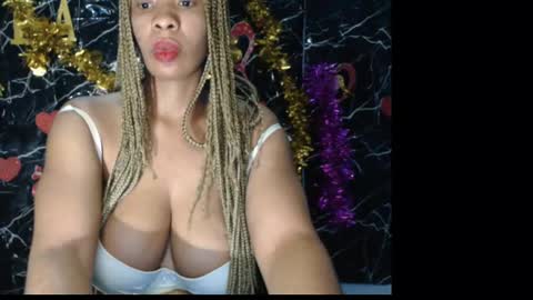 Snapshot of naughty_xxbunny chatting on 01-17-25, 04:06 beauty online show from 01-17-25, 04:06