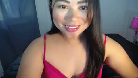 Snapshot of naughtyandsweetx chatting on 04-30-26, 01:34 May online show from 04-30-26, 01:34