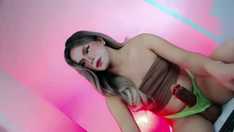 naughtybynight28 online show from 04-19-26, 03:33