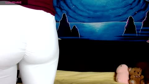 Snapshot of naughtycandy97 chatting on 12-05-24, 04:44 Sandra online show from 12-05-24, 04:44