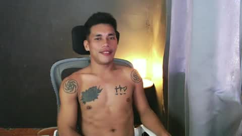 naughtyfuck_boy online show from 06-17-26, 12:24