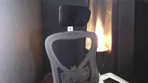 naughtyfuck_boy online show from 07-12-26, 03:47