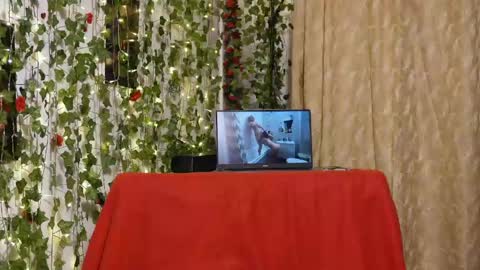 Snapshot of naughtyhomemade17 chatting on 04-30-26, 06:25 Mya Alexya online show from 04-30-26, 06:25