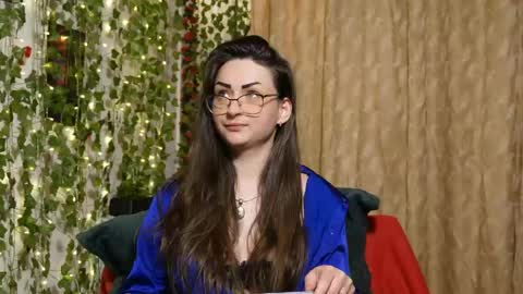 Snapshot of naughtyhomemade17 chatting on 05-03-26, 06:25 Mya Alexya online show from 05-03-26, 06:25