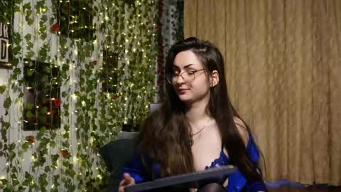 Snapshot of naughtyhomemade17 chatting on 05-17-26, 06:44 Mya Alexya online show from 05-17-26, 06:44