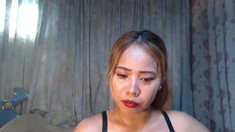 Snapshot of naughtyhotsexyjean chatting on 05-19-26, 07:15 miss jean online show from 05-19-26, 07:15