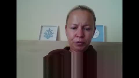 Snapshot of naughtyjennyblondeuk chatting on 05-17-26, 05:31 naughtyjennyblondeuk online show from 05-17-26, 05:31