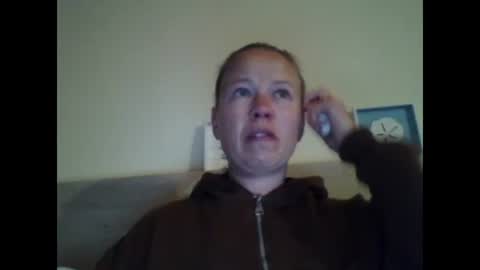 Snapshot of naughtyjennyblondeuk chatting on 05-19-26, 08:04 naughtyjennyblondeuk online show from 05-19-26, 08:04