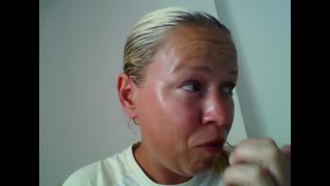 Snapshot of naughtyjennyblondeuk chatting on 06-06-26, 02:44 naughtyjennyblondeuk online show from 06-06-26, 02:44