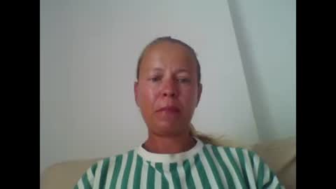 Snapshot of naughtyjennyblondeuk chatting on 06-10-26, 03:55 naughtyjennyblondeuk online show from 06-10-26, 03:55