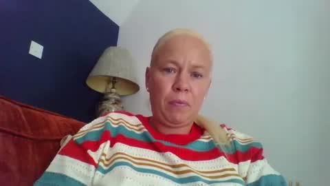 naughtyjennyblondeuk online show from 07-21-26, 03:03