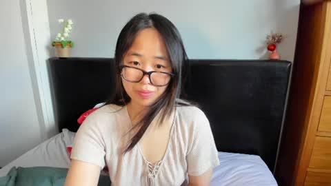 Gigi Chu  online show from 06-24-26, 12:59