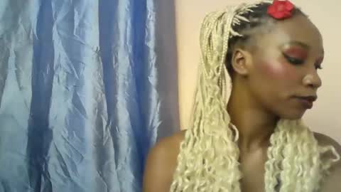 naughtynovaaa online show from 09-18-25, 11:34