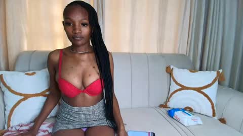 Snapshot of naughtyruby12 chatting on 07-20-26, 01:13 shyreen online show from 07-20-26, 01:13