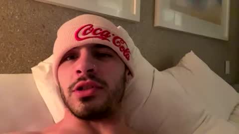 Snapshot of naughtyshaudy chatting on 06-17-26, 10:00 Naughty Shaudy online show from 06-17-26, 10:00