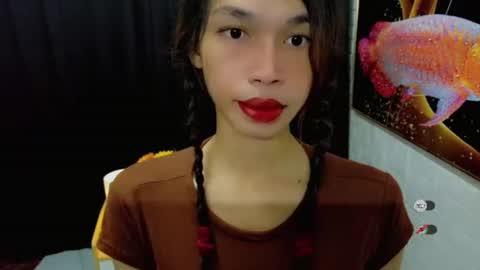 Snapshot of naughtysunshinepinay chatting on 09-10-25, 11:38 Celine online show from 09-10-25, 11:38