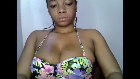 Snapshot of naughtyxcuntx chatting on 09-18-25, 05:31 naughtyxcuntx online show from 09-18-25, 05:31