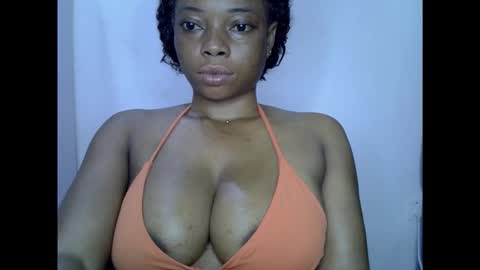Snapshot of naughtyxcuntx chatting on 10-10-25, 07:29 naughtyxcuntx online show from 10-10-25, 07:29