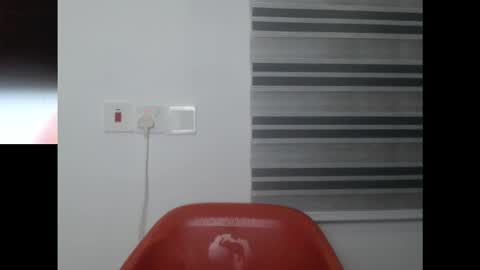 naughtyxpussyx online show from 10-05-25, 06:06