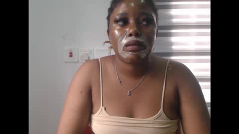 naughtyxpussyx online show from 10-14-25, 09:21