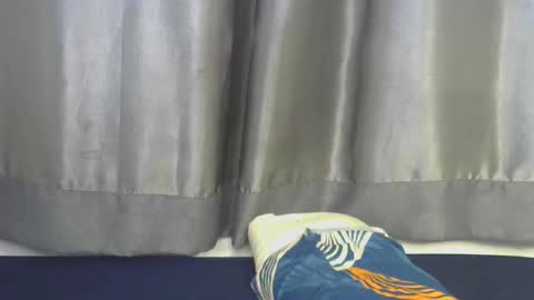 Snapshot of naughtyy4u chatting on 05-21-26, 07:37 naughtyy4u online show from 05-21-26, 07:37