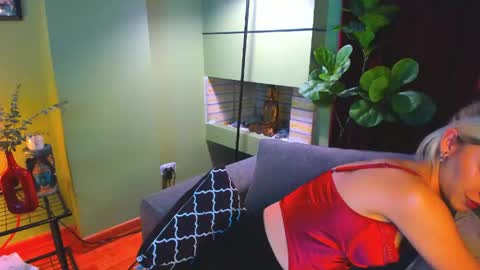 Mila aka Dominika - Nov 20 Birthday show  Onlyfans Naugthymila online show from 04-21-26, 02:51