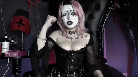 Navier  online show from 04-04-26, 01:26