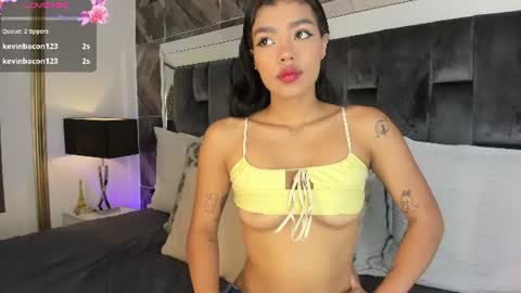 Snapshot of naylagrey chatting on 07-16-26, 03:34 online show from 07-16-26, 03:34