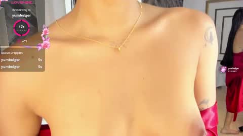 Snapshot of naylagrey chatting on 07-30-26, 09:30 online show from 07-30-26, 09:30