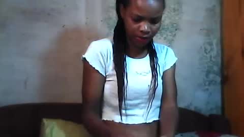 Snapshot of naylah313 chatting on 05-20-26, 07:14 Nayla online show from 05-20-26, 07:14