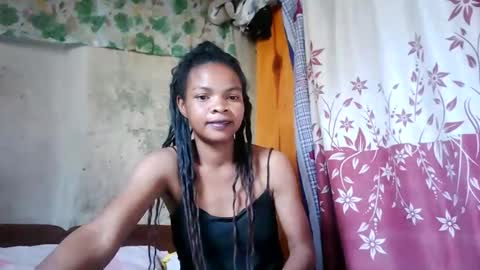 Snapshot of naylah313 chatting on 06-04-26, 06:52 Nayla online show from 06-04-26, 06:52