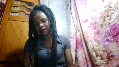 Snapshot of naylah313 chatting on 06-21-26, 05:59 Nayla online show from 06-21-26, 05:59
