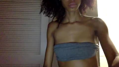 Snapshot of nayomiinorma chatting on 07-25-26, 03:26 Nayomi Norma online show from 07-25-26, 03:26