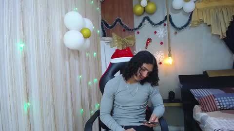 Nazper online show from 11-30-25, 04:33